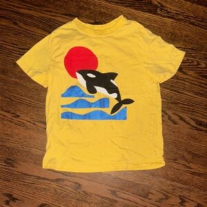 EUC Hanna Andersson size 8 Yellow Kids Shirt with Orca Design